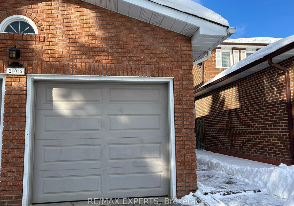 206-helen-street-vaughan-ontario-n12706700