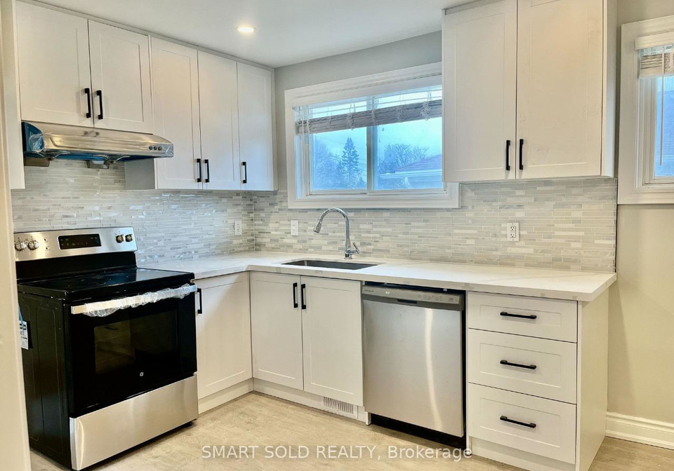 228-silverbirch-drive-newmarket-ontario-n12706790