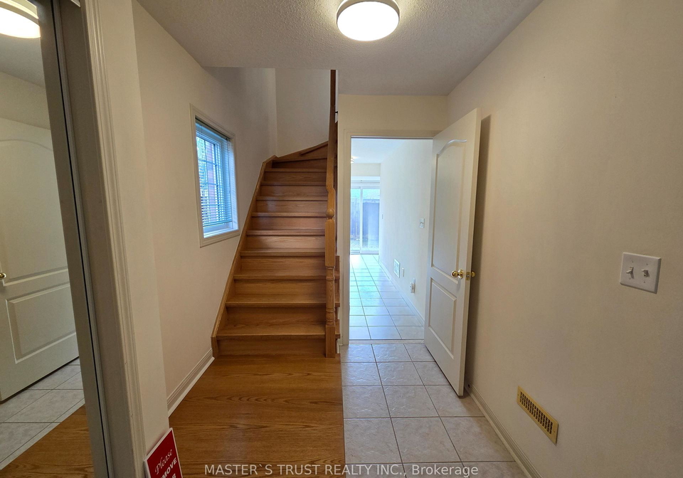 5-nakina-way-markham-ontario-n12706946