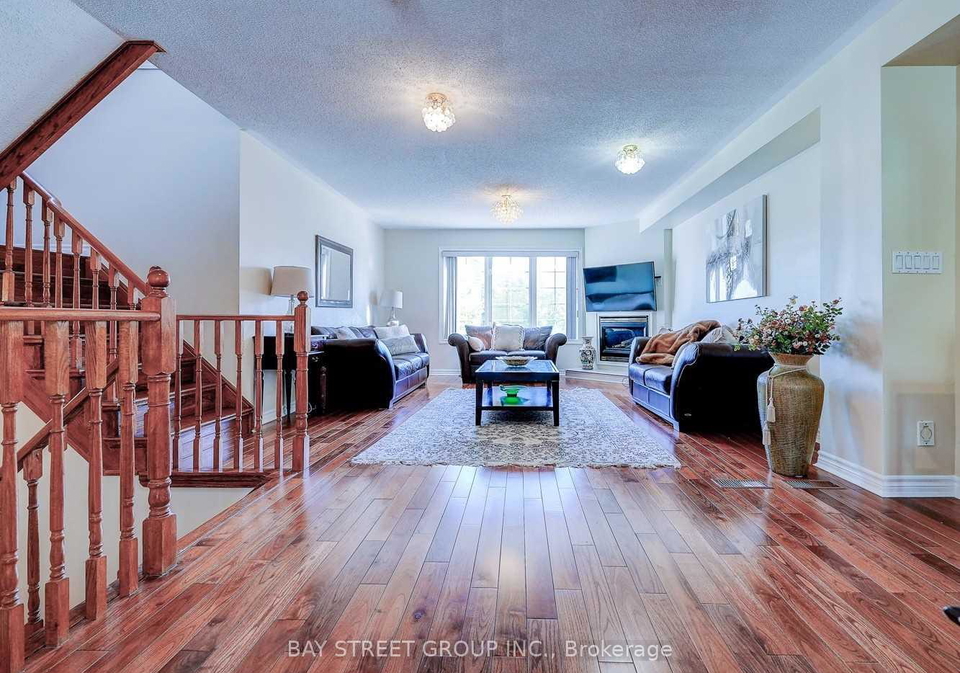 152-leitchcroft-crescent-markham-ontario-n12707076