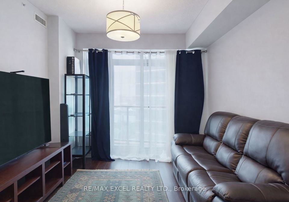 7161-yonge-street-markham-ontario-n12709754
