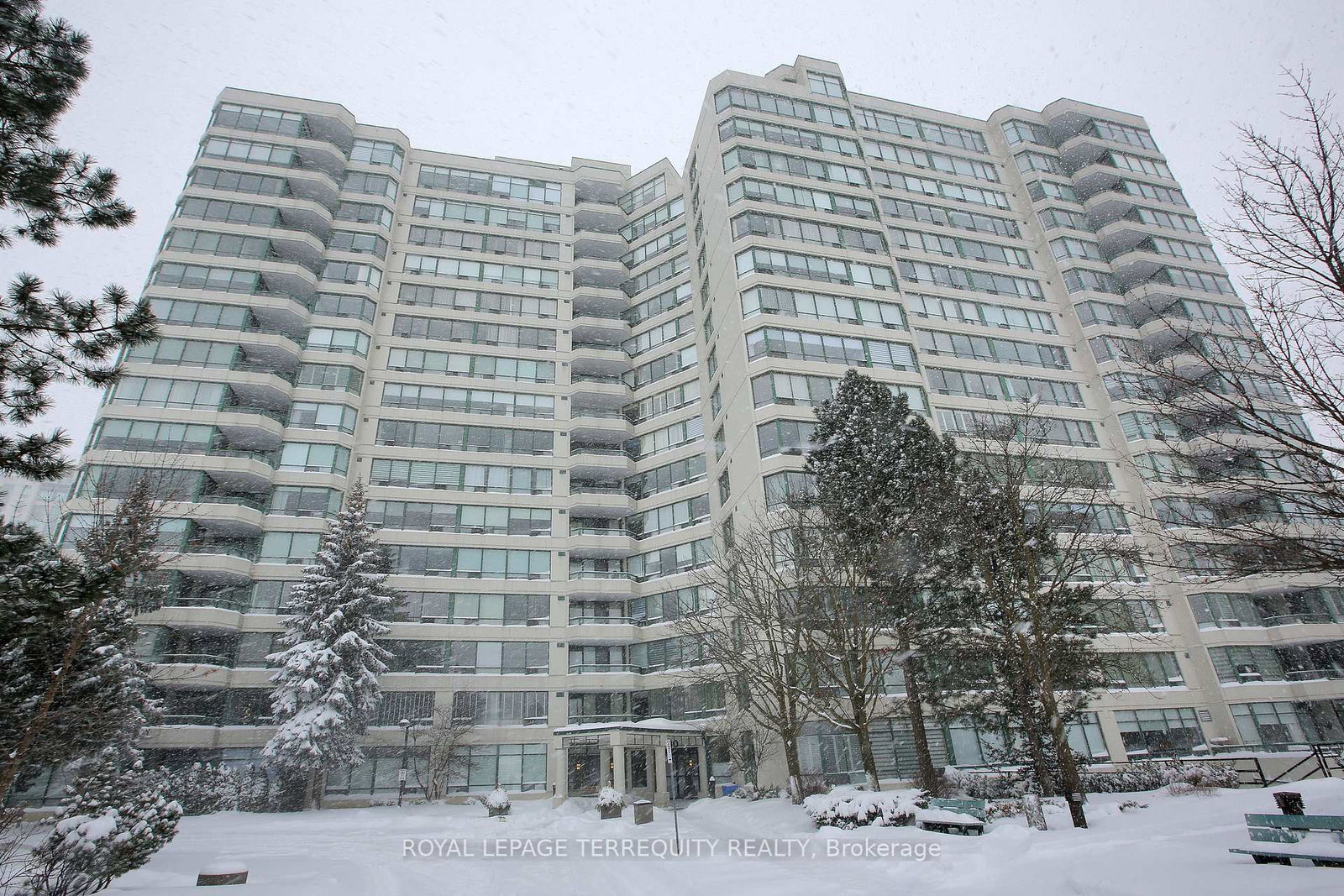 110-promenade-circle-vaughan-ontario-n12710064