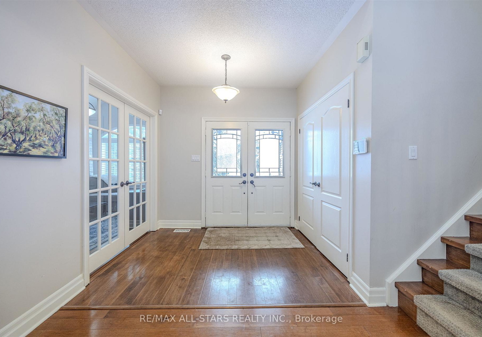 15-glenn-gould-crescent-uxbridge-ontario-n12712134