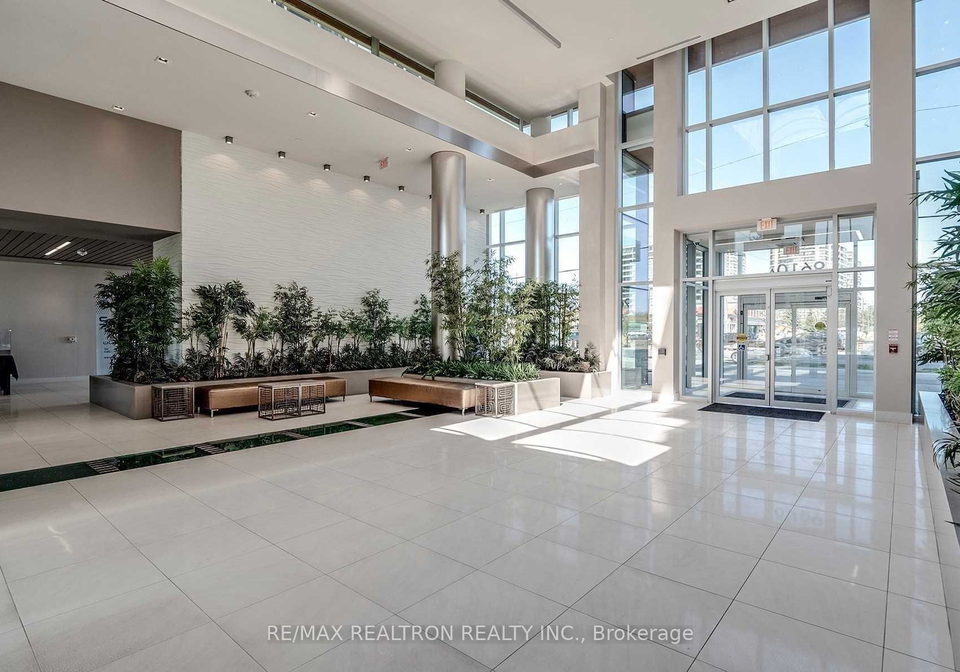 9600-yonge-street-richmond-hill-ontario-n12712538