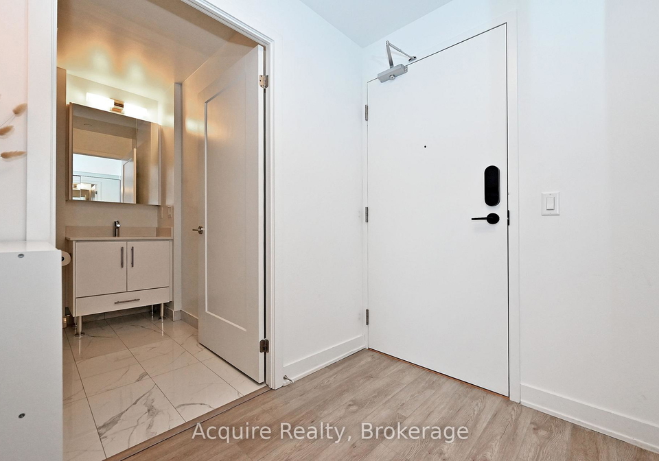 105-oneida-crescent-richmond-hill-ontario-n12712752