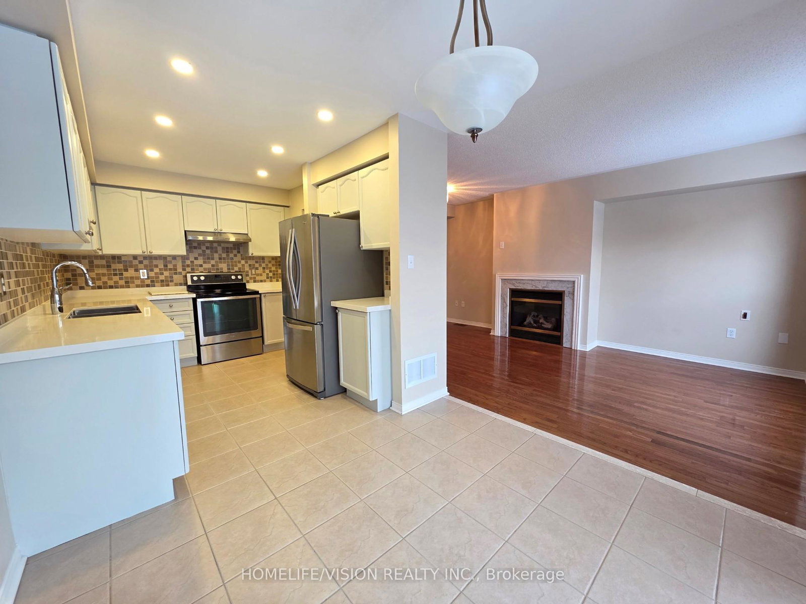 54-mcnally-way-aurora-ontario-n12712880