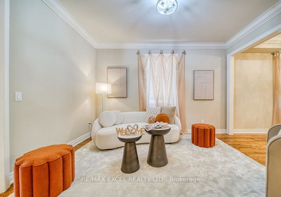 166-townsgate-drive-vaughan-ontario-n12713266