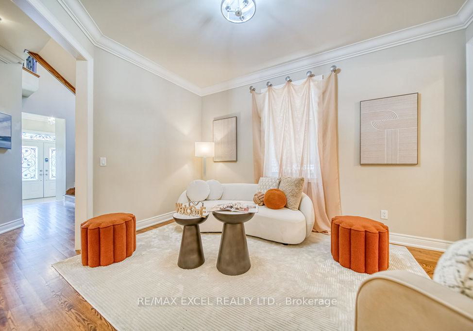 166-townsgate-drive-vaughan-ontario-n12713266