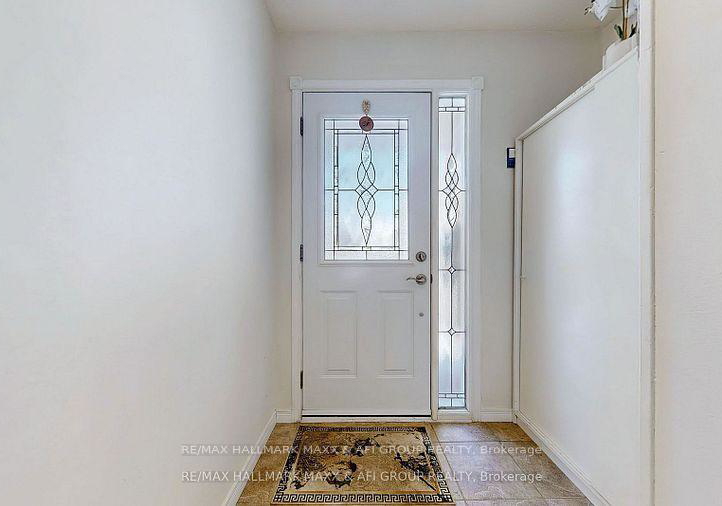 25-sandusky-crescent-aurora-ontario-n12713830