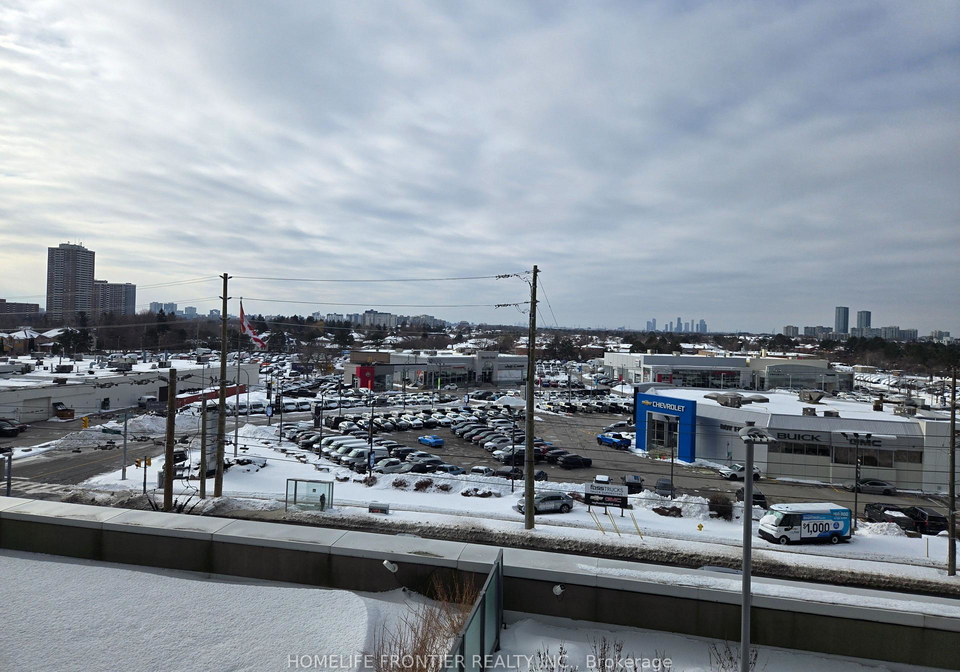 7161-w-yonge-street-markham-ontario-n12713962
