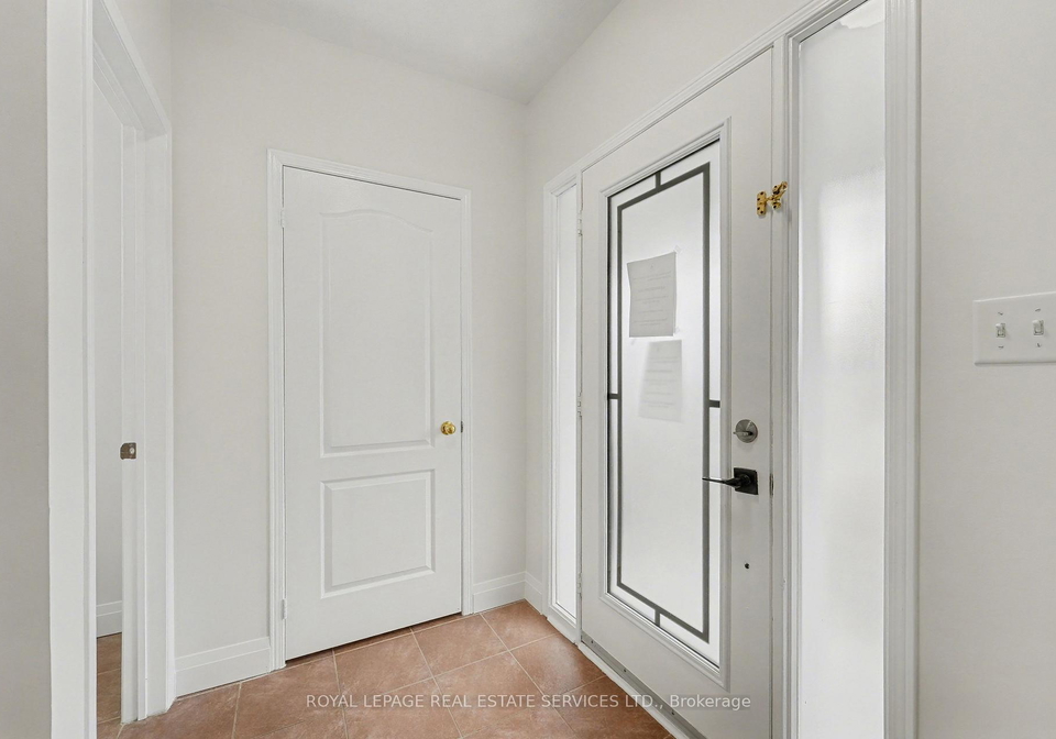 386-reeves-way-boulevard-whitchurch-stouffville-ontario-n12715006
