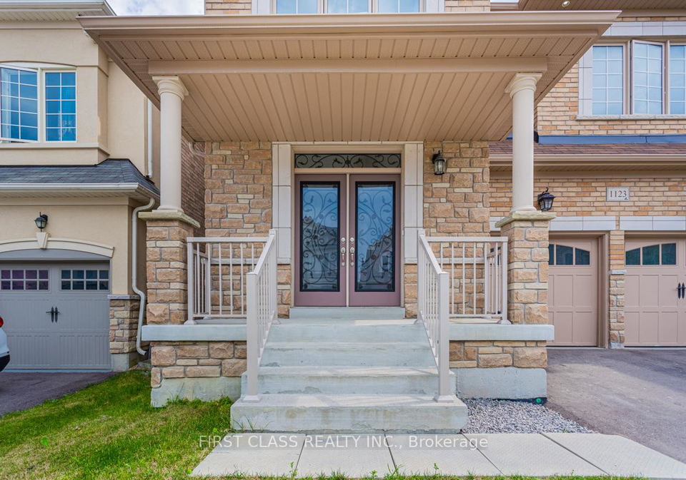 1123-grainger-trail-newmarket-ontario-n12715078