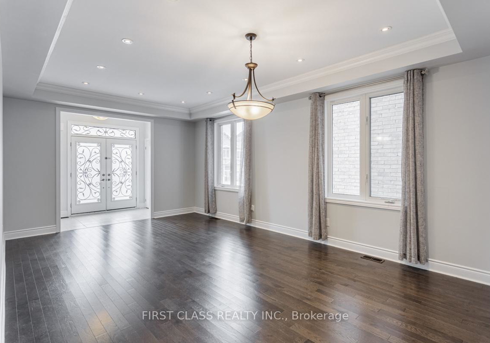 1123-grainger-trail-newmarket-ontario-n12715078