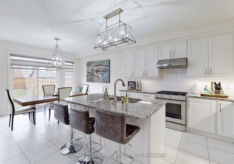 4-flay-court-innisfil-ontario-n12715132