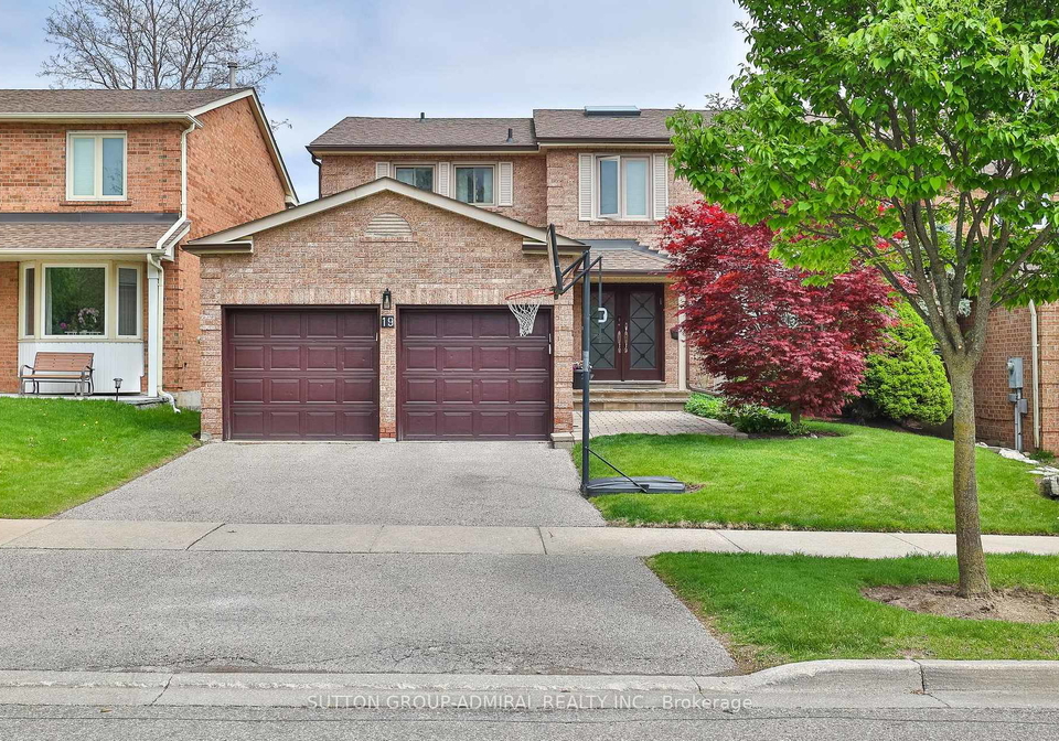 19-bevshire-circle-vaughan-ontario-n12715820