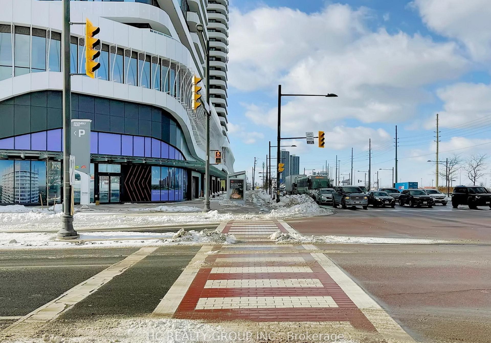 8-interchange-way-vaughan-ontario-n12715972