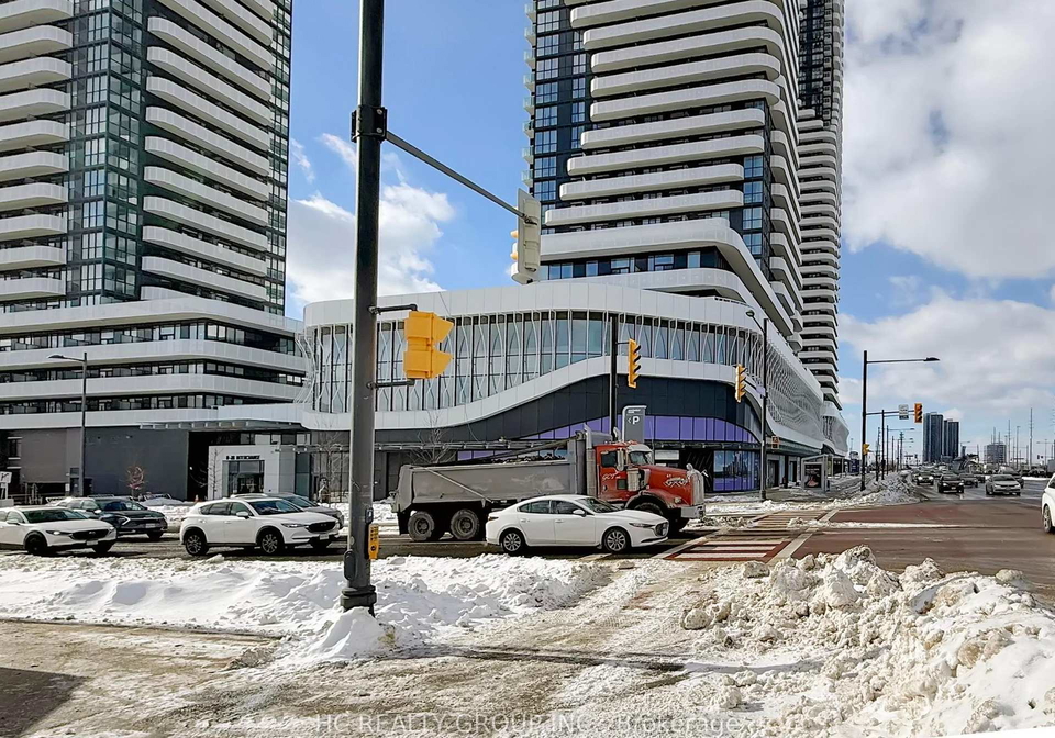 8-interchange-way-vaughan-ontario-n12715972