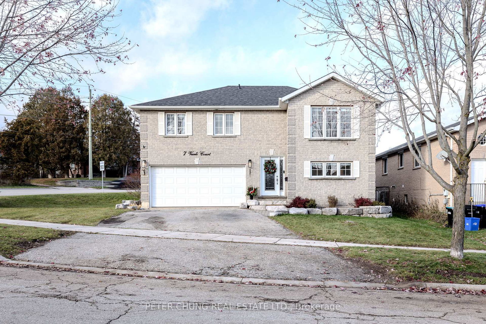 7-veseli-court-bradford-west-gwillimbury-ontario-n12716072