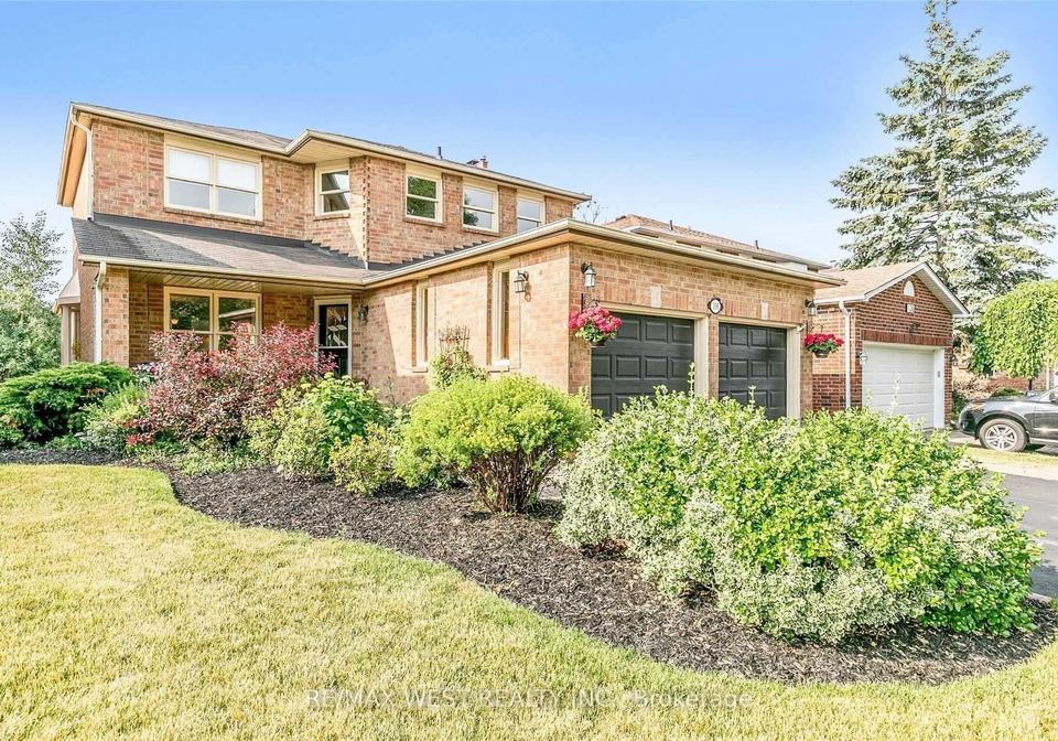 106-oconnor-crescent-richmond-hill-ontario-n12717326