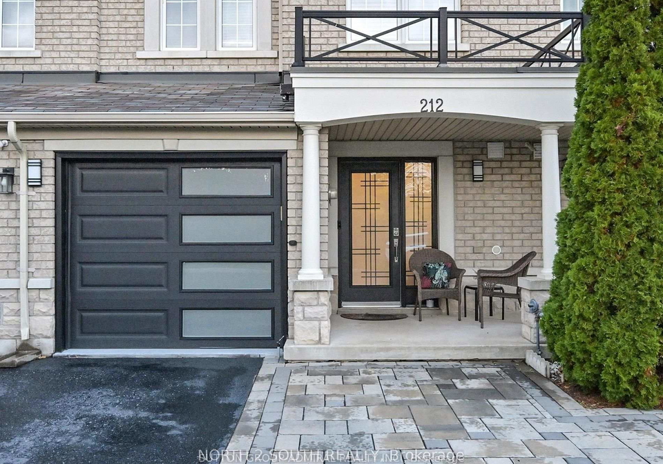 212-lauderdale-drive-vaughan-ontario-n12718898