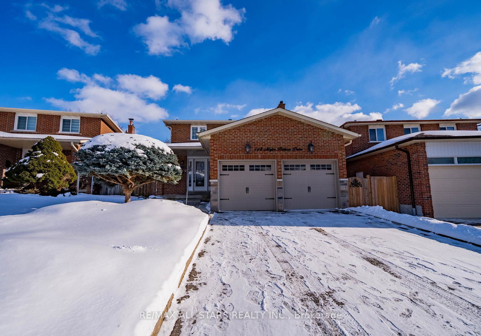 148-major-buttons-drive-markham-ontario-n12719704