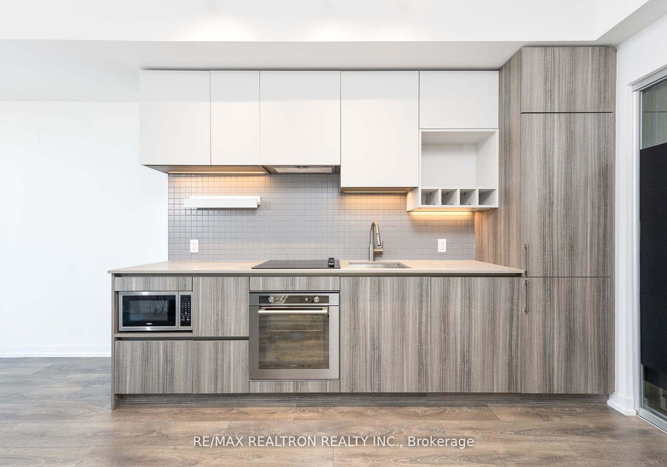 5-buttermill-avenue-vaughan-ontario-n12720568