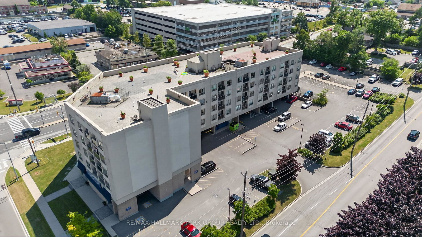 160-wellington-street-e-aurora-ontario-n12722076