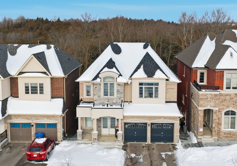 58-charles-white-court-east-gwillimbury-ontario-n12722680