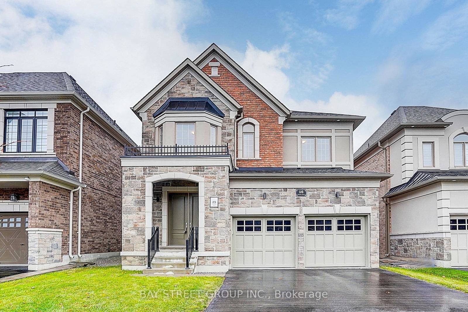 16-botelho-circle-aurora-ontario-n12722808