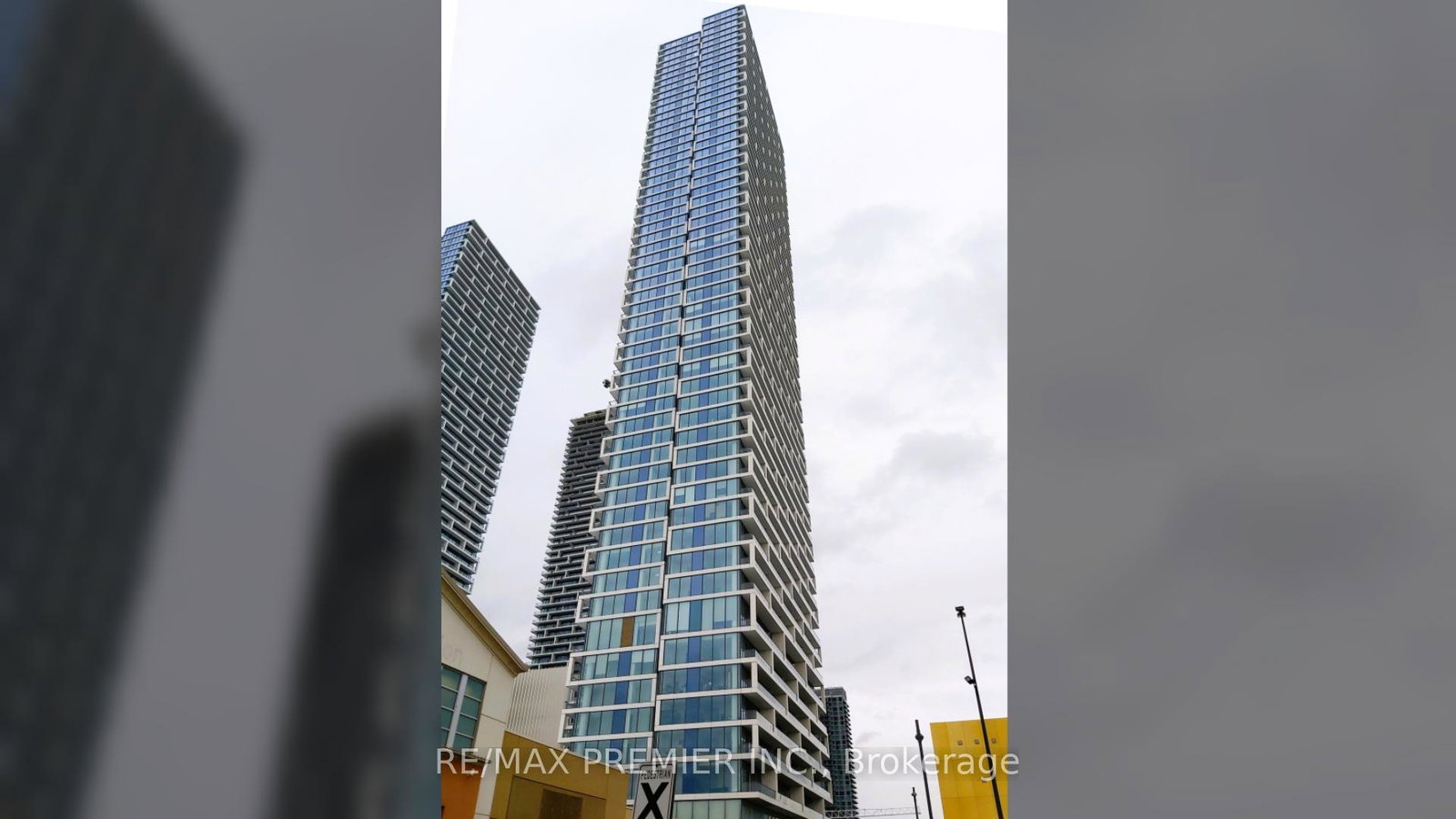 5-buttermill-avenue-vaughan-ontario-n12725682