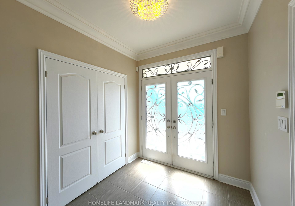 991-sherman-brock-circle-newmarket-ontario-n12726586