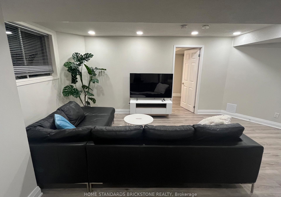 73-janesville-road-vaughan-ontario-n12726942