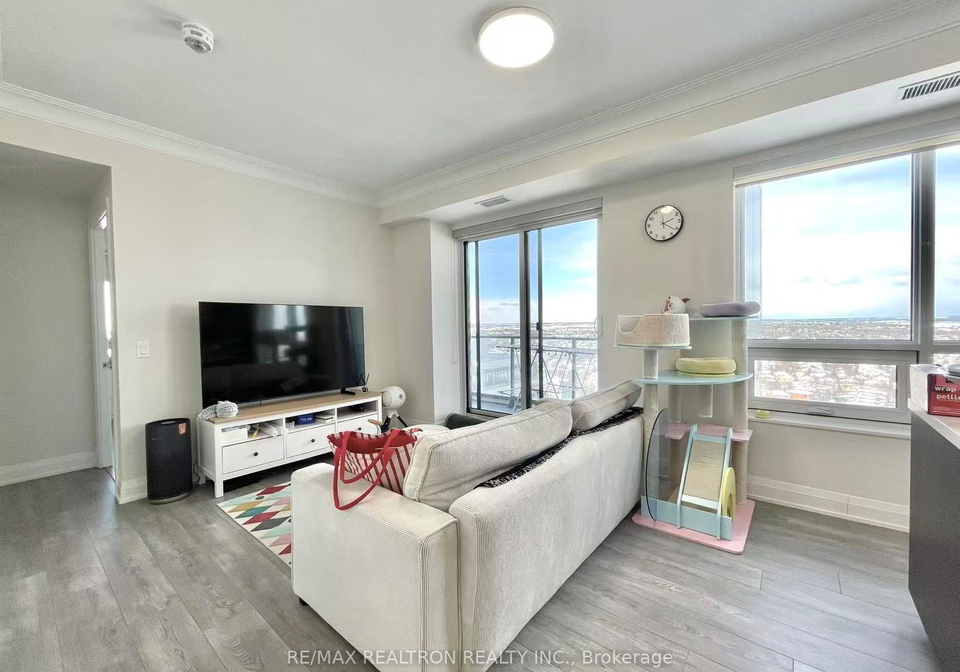18-water-walk-drive-markham-ontario-n12727240