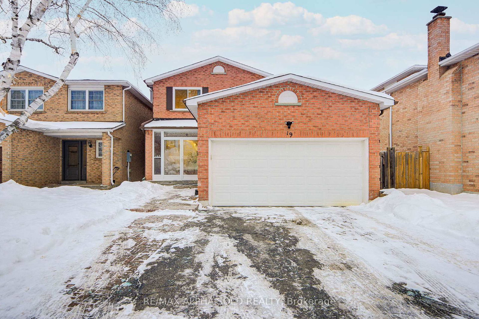 19-michener-crescent-markham-ontario-n12727946