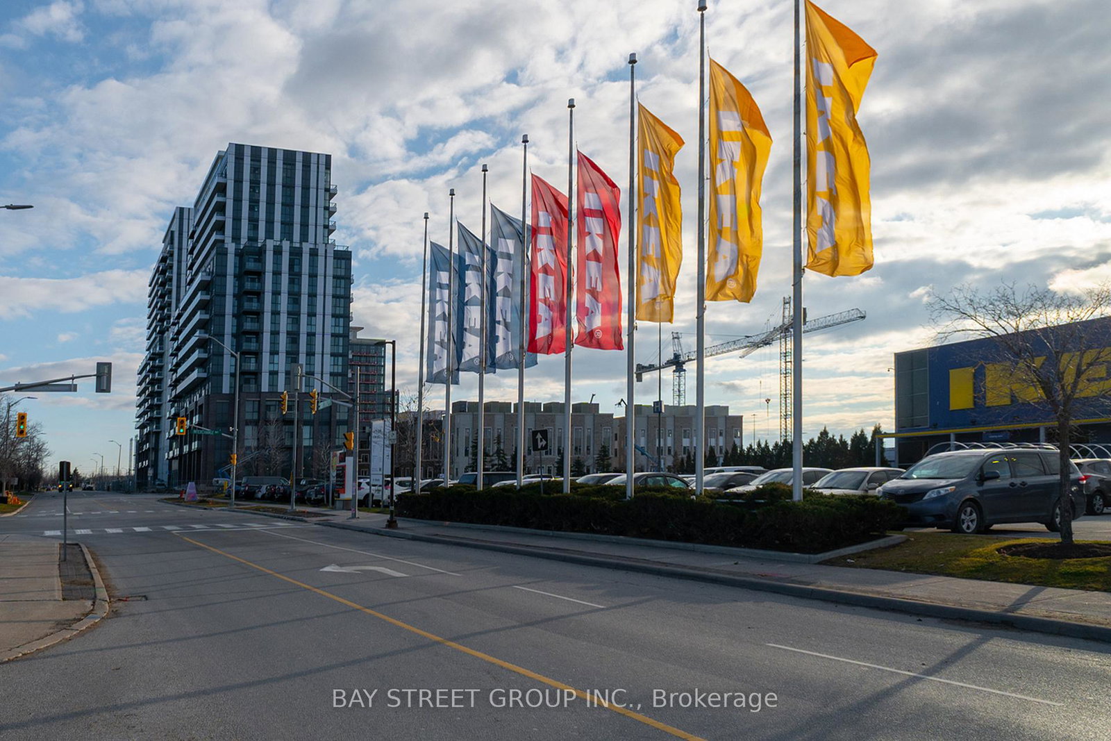 10-honeycrisp-crescent-n-vaughan-ontario-n12728088