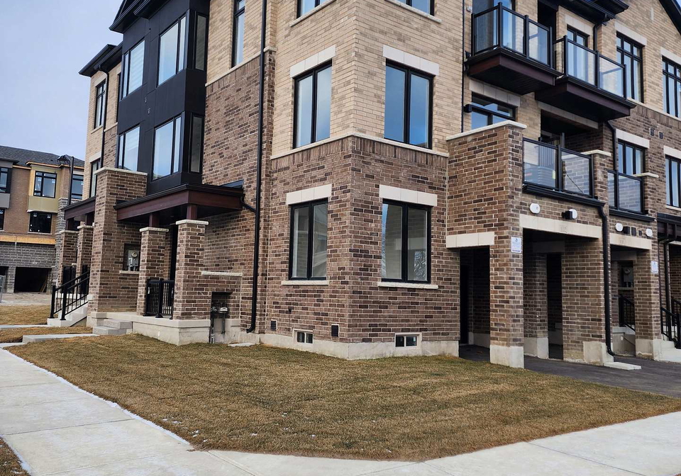 102-thule-street-vaughan-ontario-n12728652