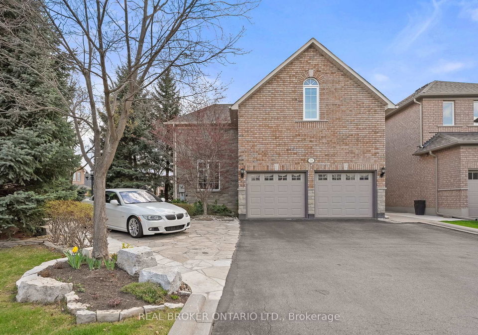 58-calera-crescent-vaughan-ontario-n12729224