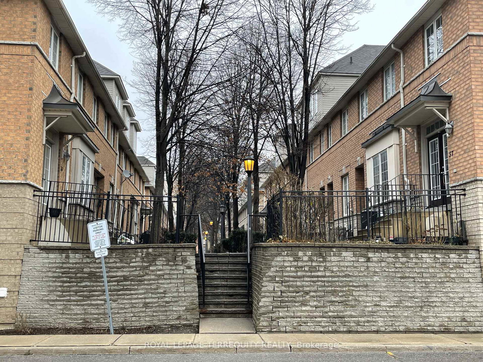 23-observatory-lane-richmond-hill-ontario-n12730720