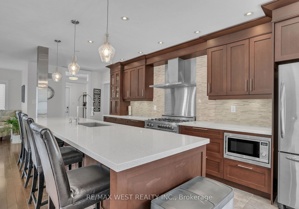 53-metcalfe-street-aurora-ontario-n12730860