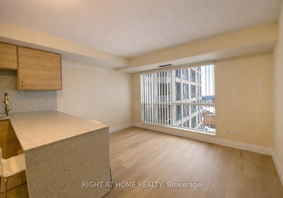 18-harding-boulevard-richmond-hill-ontario-n12731368
