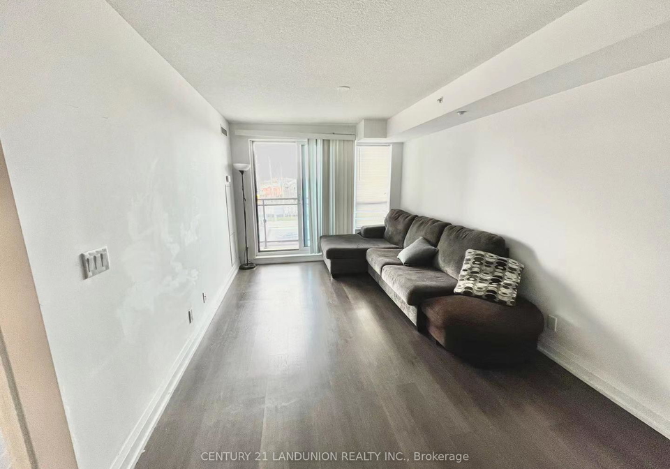 370-highway-7-road-e-richmond-hill-ontario-n12732546