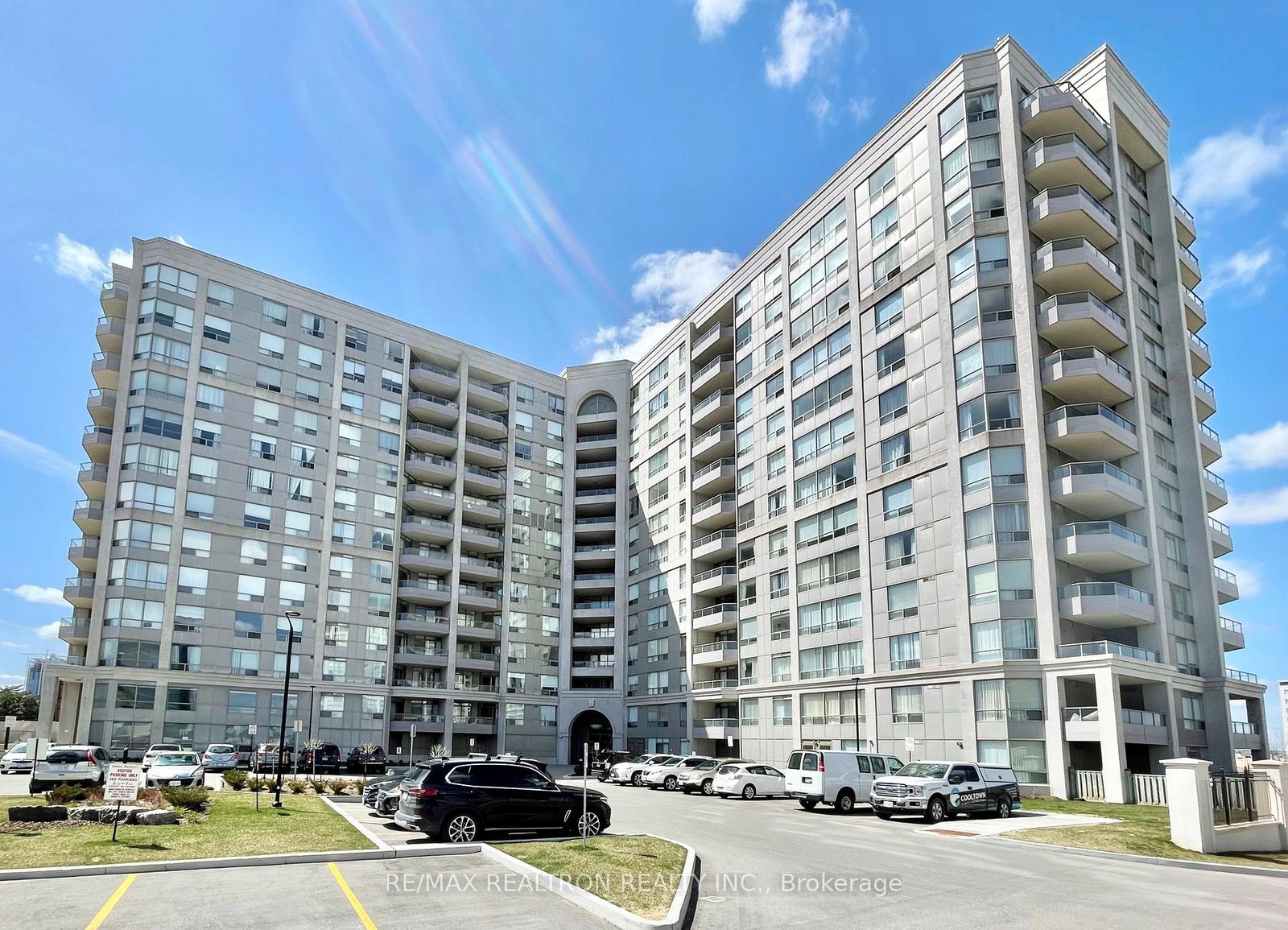 9015-leslie-street-richmond-hill-ontario-n12733150