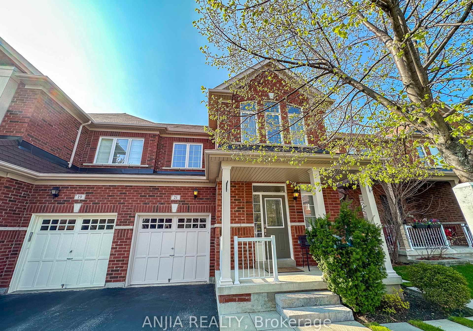 21-fitzroy-avenue-markham-ontario-n12734002