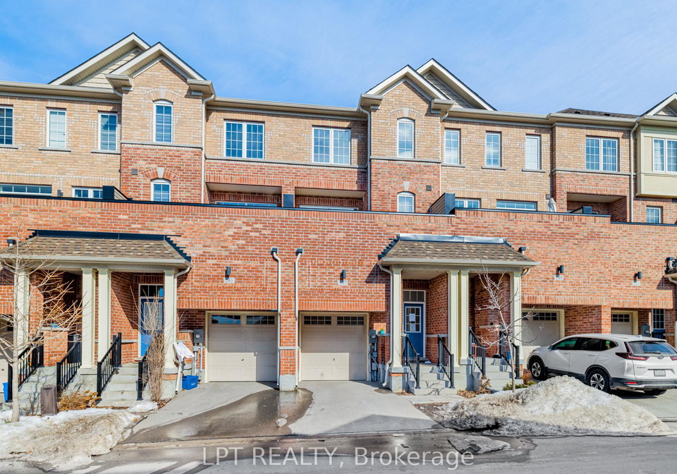 247-harding-park-street-newmarket-ontario-n12734136