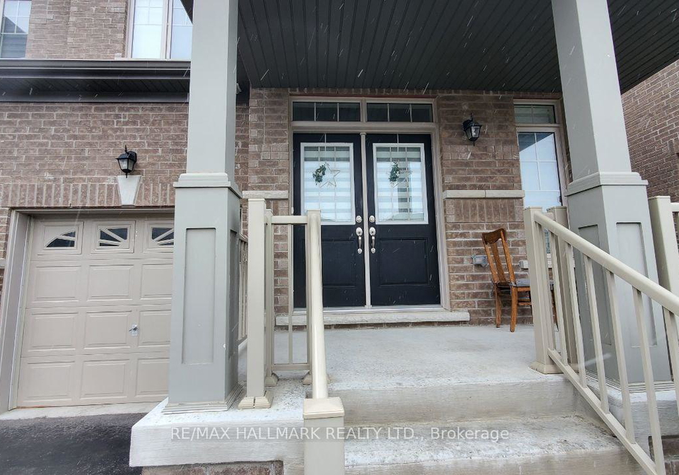 19-chouinard-way-aurora-ontario-n12734418