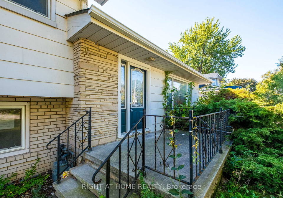 275-miami-drive-georgina-ontario-n12735088