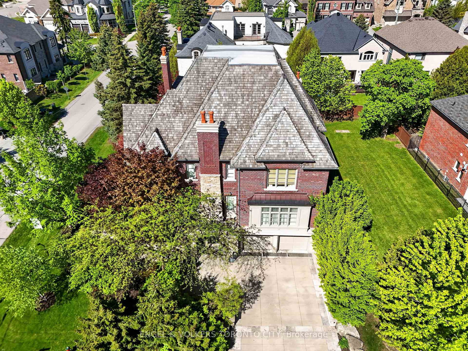 28-long-hill-drive-richmond-hill-ontario-n12735654