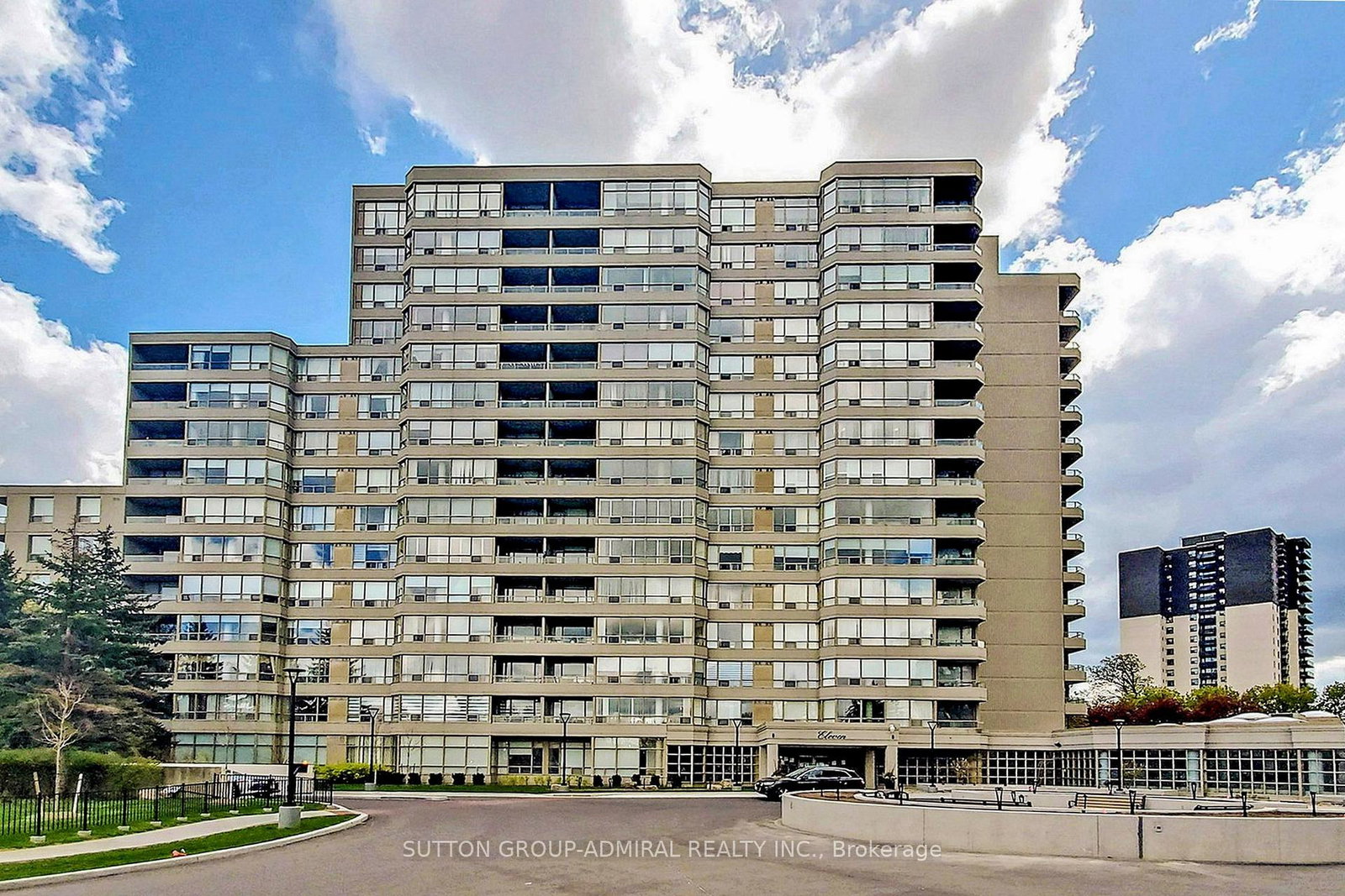 11-townsgate-drive-vaughan-ontario-n12735850