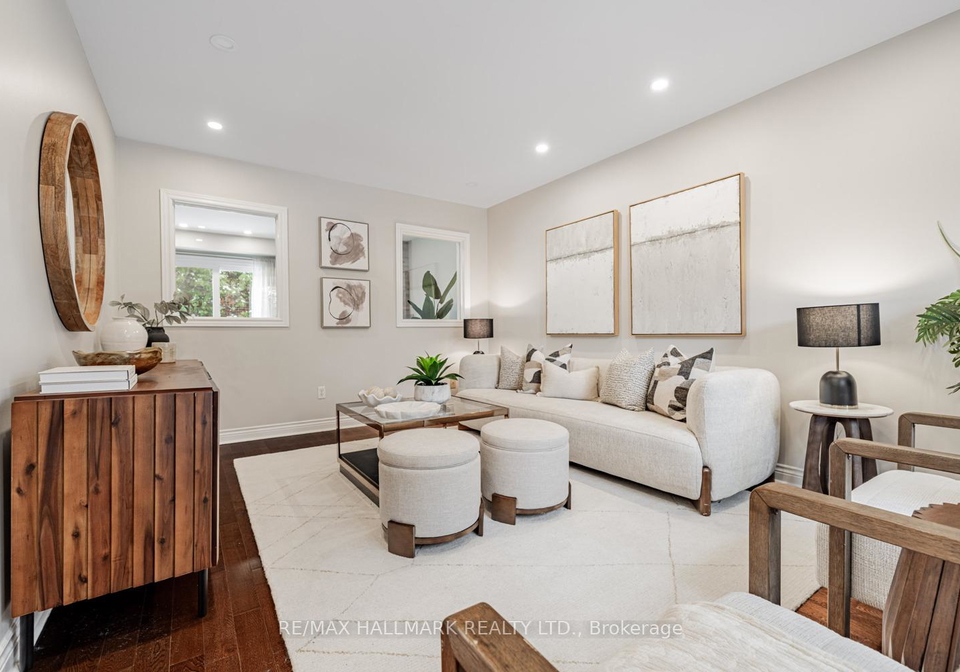 29-canterbury-court-richmond-hill-ontario-n12735900