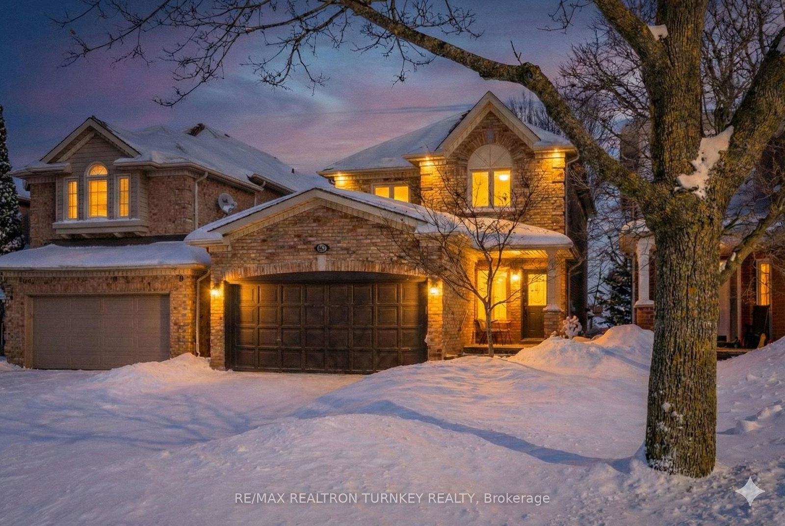 407-seneca-court-newmarket-ontario-n12735918